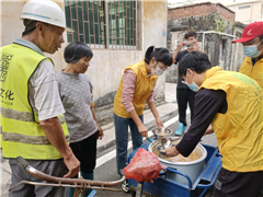 深秋的温暖，糖水甜滋滋——京师社工组织残障志愿者为独居等老人送糖水